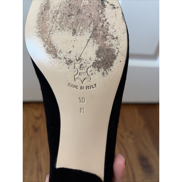 Isaac Mizrahi Velvet Kitten Heels Size 10 - Picture 6 of 6